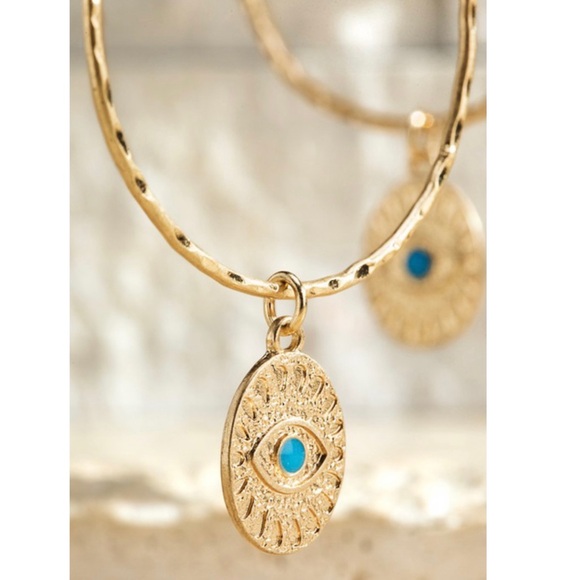 Evil eye gold plated steel hoop earrings - Picture 4 of 9